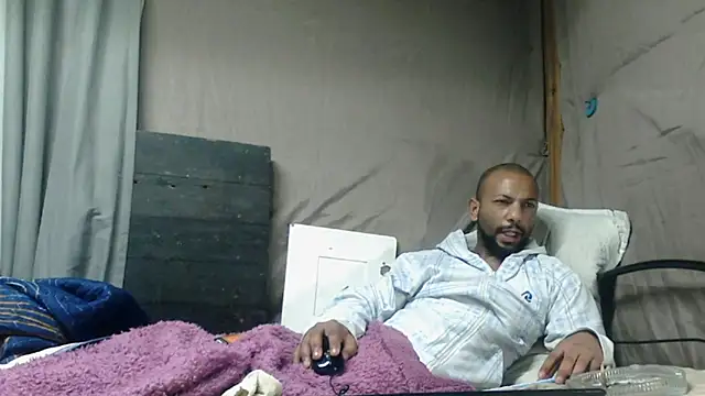 Snapshot of Camodick chatting on June 2026 10:10:02 AM Camodick online show from June 2026 10:10:02 AM