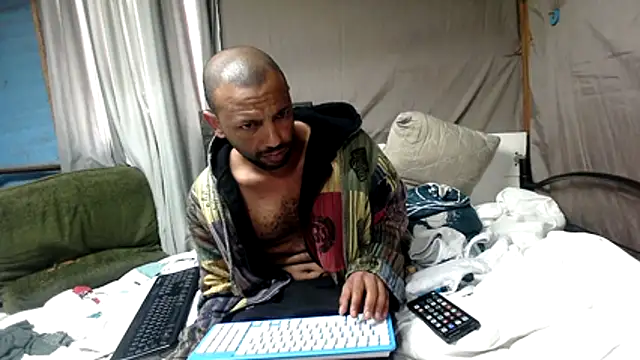 Snapshot of Camodick chatting on July 2026 12:42:02 PM Camodick online show from July 2026 12:42:02 PM