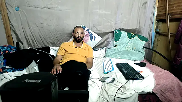 Snapshot of Camodick chatting on August 2026 12:10:02 PM Camodick online show from August 2026 12:10:02 PM