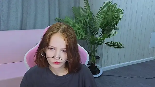 AliceJohansone online show from May 2026 01:21:01 AM
