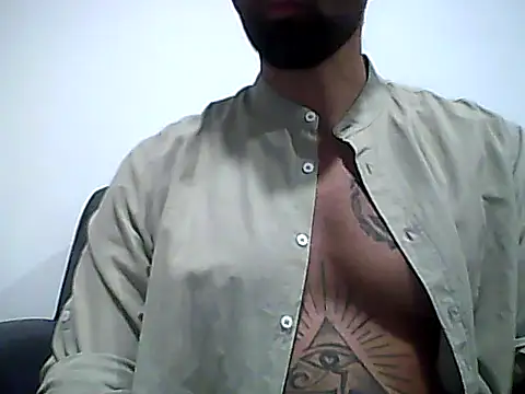 Alessandromagno8 online show from May 2026 09:15:02 AM