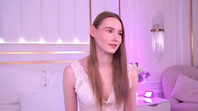 LillianYoung online show from August 2026 06:16:02 AM
