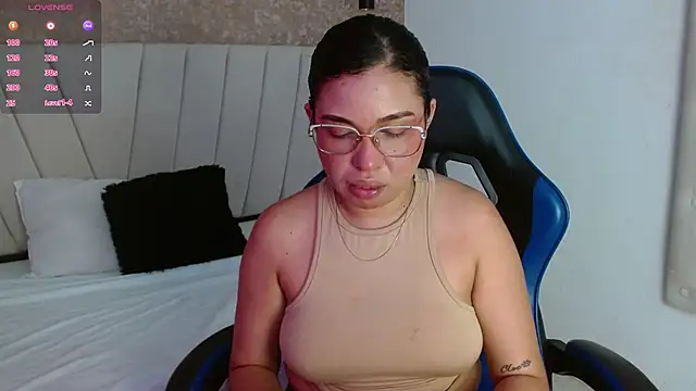 AliceSmity   online show from June 2026 01:09:02 PM