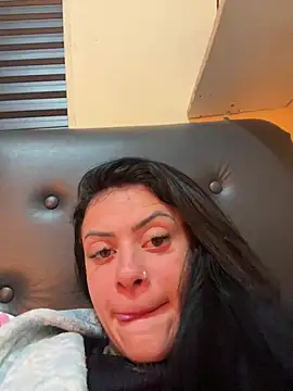 belababyy online show from June 2026 09:56:02 PM