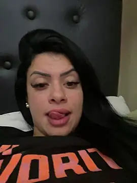 belababyy online show from August 2026 02:02:02 AM