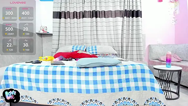 DanielaAndDanna online show from July 2026 03:18:01 PM