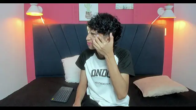 ero boy40 online show from June 2026 03:03:02 PM
