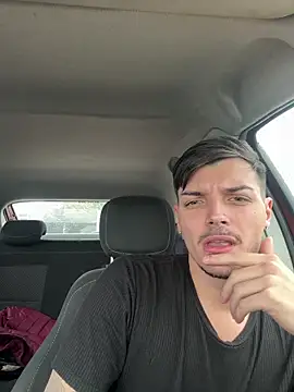 lautydiaz98 online show from May 2026 04:23:01 PM
