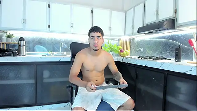 criss hardcock  online show from June 2026 02:30:01 PM