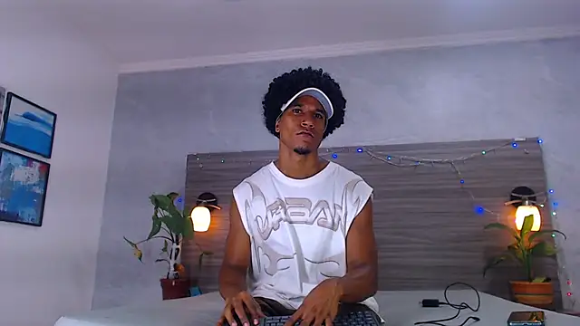 Dilan Hall online show from May 2026 03:53:02 PM