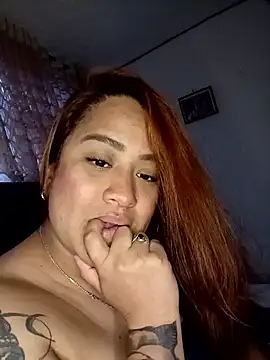 AriaGomez  online show from May 2026 10:39:01 PM