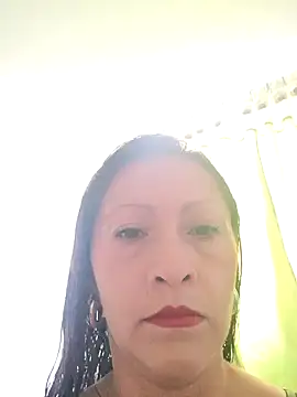Snapshot of Vely_ chatting on June 2026 05:44:02 PM Vely online show from June 2026 05:44:02 PM