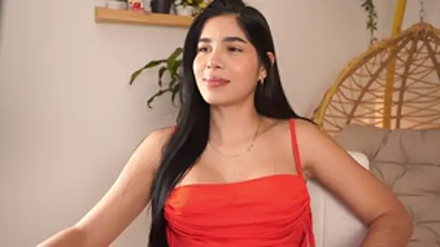 beauty latina online show from August 2026 12:01:02 AM