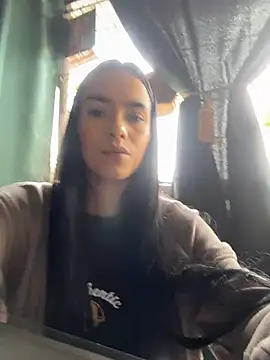 Snapshot of Melissa_Rendon chatting on June 2026 04:01:01 PM Melissa Rendon online show from June 2026 04:01:01 PM
