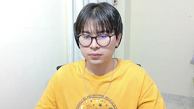 kuromi boy online show from June 2026 04:47:02 AM
