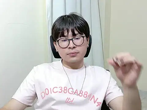 kuromi boy online show from June 2026 03:05:01 AM