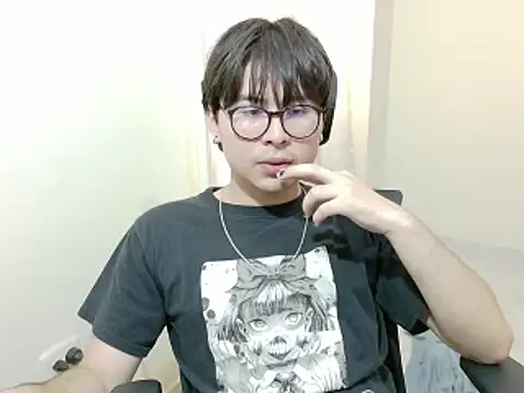 kuromi boy online show from June 2026 10:53:02 PM