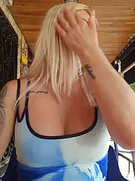 MILFBARBY online show from June 2026 07:12:02 AM