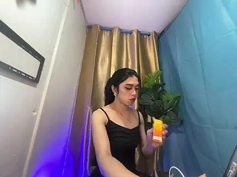 RoseAmarie online show from July 2026 05:01:02 PM