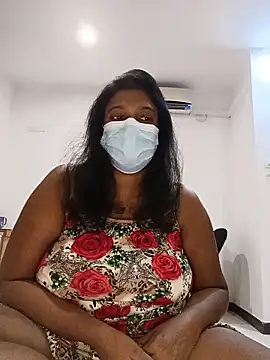 Xbees CT online show from June 2026 05:00:01 PM