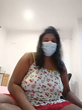 Xbees CT online show from June 2026 05:45:02 PM