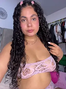 Yassy 11 online show from June 2026 07:16:02 PM