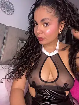 Snapshot of Yassy_11 chatting on July 2026 06:47:01 PM Yassy 11 online show from July 2026 06:47:01 PM