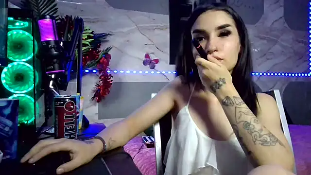 BunnyBliss2 online show from June 2026 09:39:01 PM