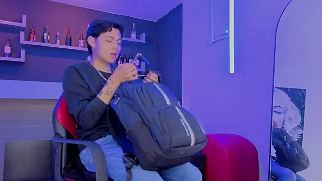 tian sex online show from May 2026 03:34:02 AM