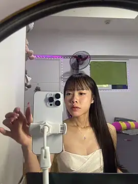 Snapshot of Lov3lily chatting on June 2026 09:57:02 AM Lov3lily online show from June 2026 09:57:02 AM