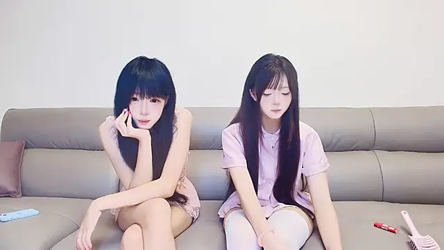 guoguo-888 online show from June 2026 06:16:02 AM