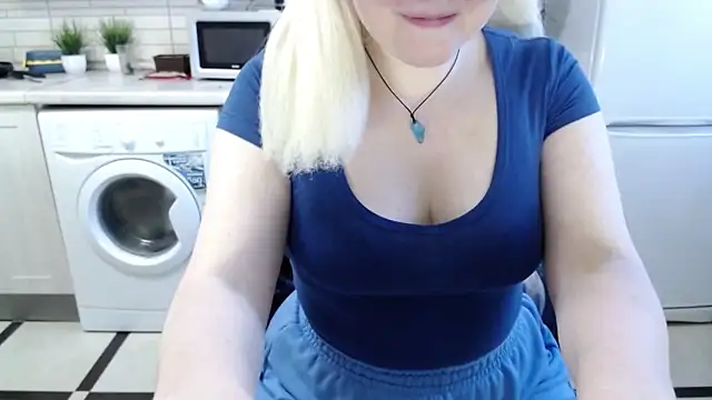jassypawpaw online show from May 2026 03:02:01 AM