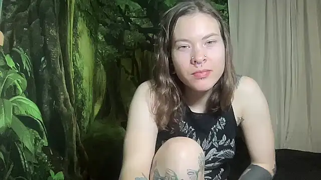 mo0ngoddess online show from January 2025 05:21:02 AM