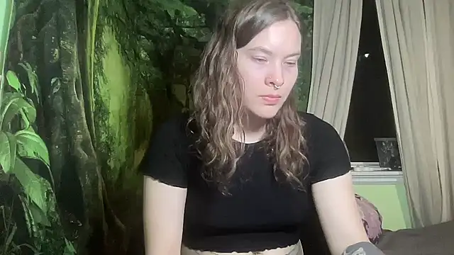 Snapshot of mo0ngoddess chatting on February 2026 04:20:01 AM mo0ngoddess online show from February 2026 04:20:01 AM