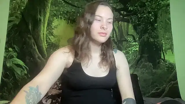 Snapshot of mo0ngoddess chatting on February 2026 03:51:02 AM mo0ngoddess online show from February 2026 03:51:02 AM