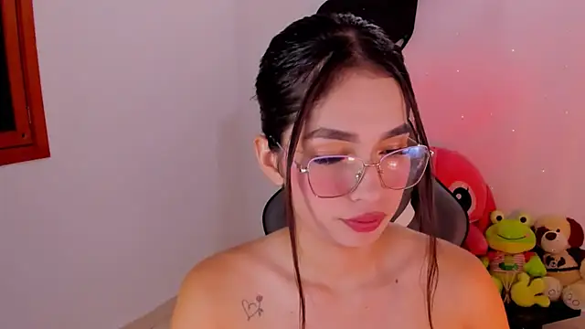Scarleth Ferrec online show from August 2026 02:15:01 AM