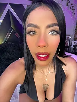 FiorellaBossh  online show from May 2026 07:54:02 PM
