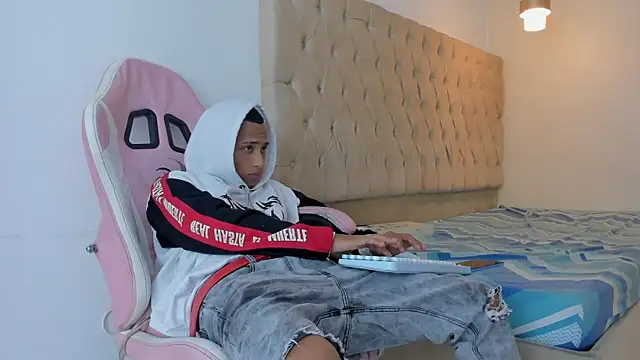 Supreme Badboy online show from June 2026 02:23:02 AM