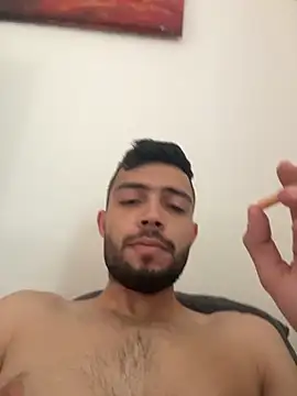 Snapshot of Z-man- chatting on June 2026 08:23:02 AM Z-man- online show from June 2026 08:23:02 AM