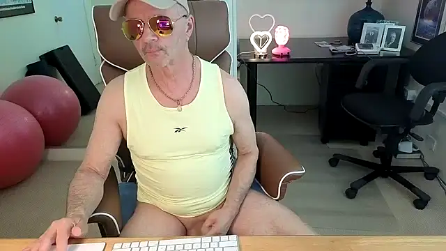Snapshot of hotdadbod chatting on February 2026 09:31:01 PM hotdadbod online show from February 2026 09:31:01 PM