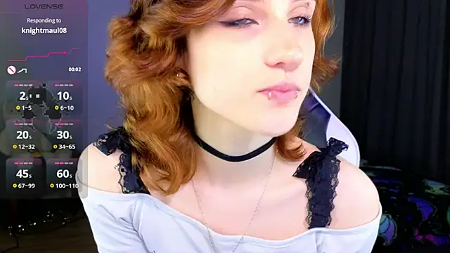 Snapshot of vampi_queen chatting on August 2026 06:40:02 PM vampi queen online show from August 2026 06:40:02 PM