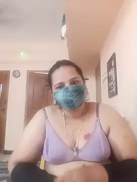 pirainilla online show from June 2026 10:30:01 AM