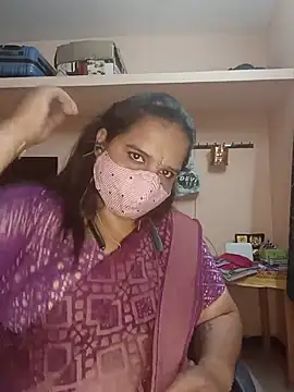 pirainilla online show from June 2026 02:01:02 PM