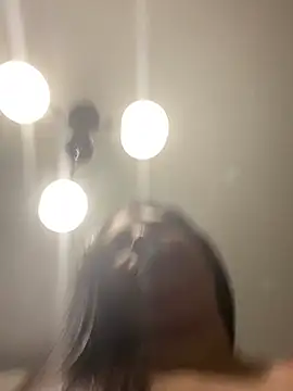 julia moreira online show from July 2026 07:52:01 AM