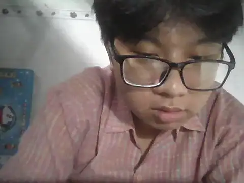 Snapshot of yours_c chatting on October 2025 01:35:01 AM yours c online show from October 2025 01:35:01 AM