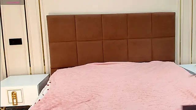 lalisabrown online show from June 2026 11:13:01 AM