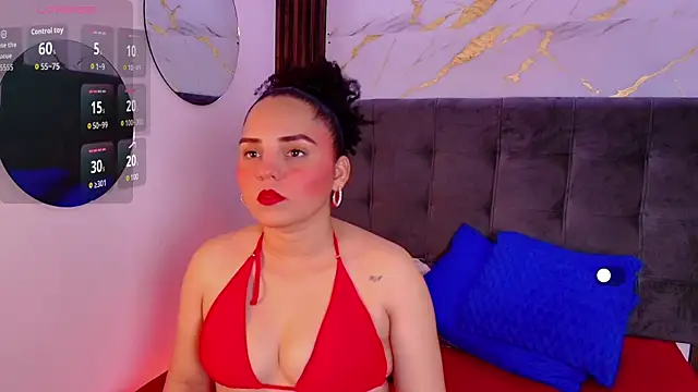 Snapshot of Sol__Latina chatting on June 2026 02:42:02 AM Sol Latina online show from June 2026 02:42:02 AM