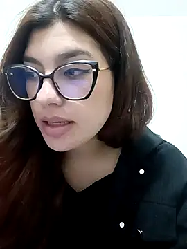cutetemari online show from May 2026 01:03:01 AM