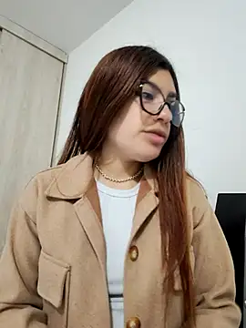cutetemari online show from June 2026 12:17:02 AM