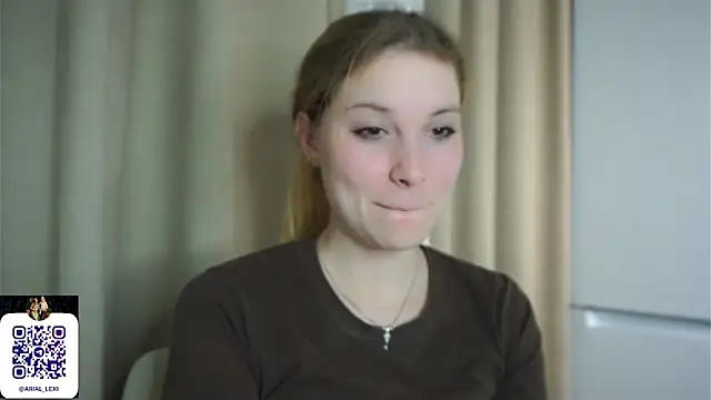 Sairallyn online show from June 2026 09:07:02 PM